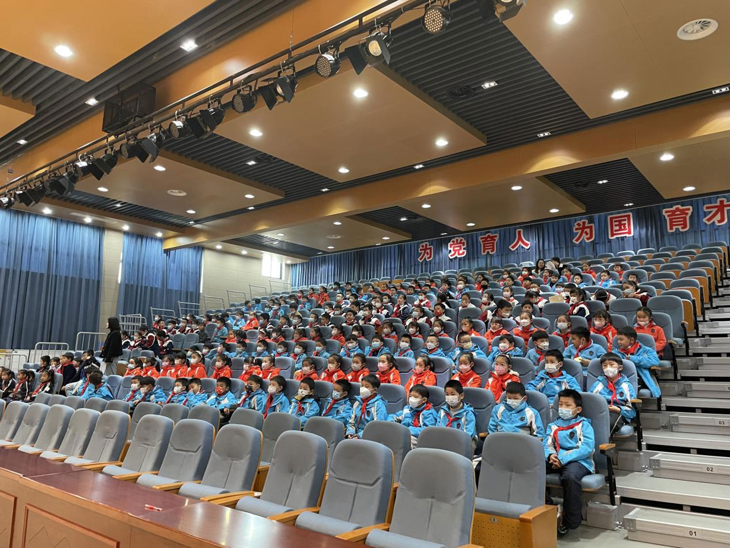 图片2.jpg
